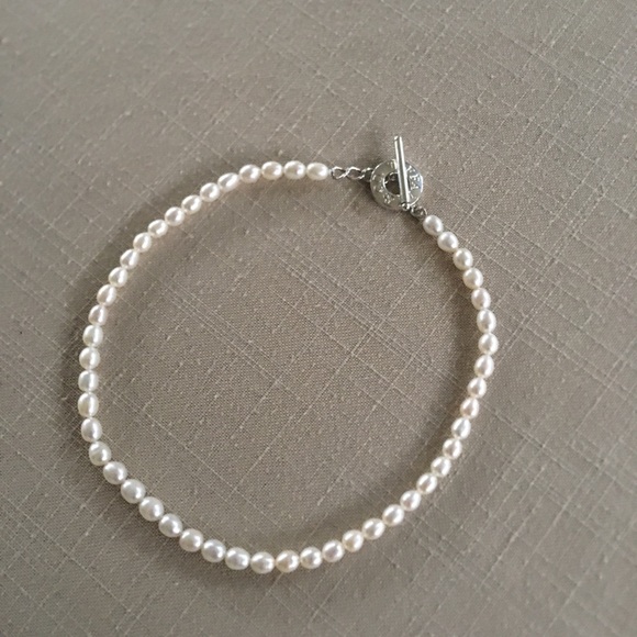 Pearl necklace